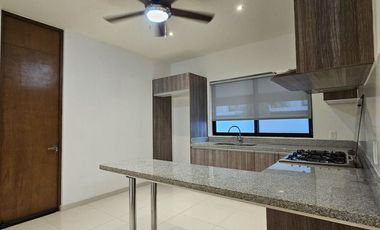 CASA EN VENTA EN MERIDA YUCATAN , TEMOZON 4 RECAMARAS