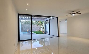 CASA EN VENTA EN MERIDA YUCATAN , TEMOZON 4 RECAMARAS