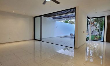 CASA EN VENTA EN MERIDA YUCATAN , TEMOZON 4 RECAMARAS