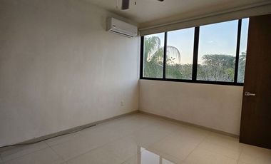 CASA EN VENTA EN MERIDA YUCATAN , TEMOZON 4 RECAMARAS