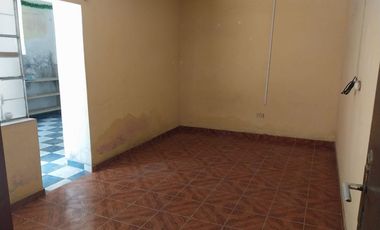 VENTA CASA ATE CON LOCAL COMERCIAL LA ESPERANZA