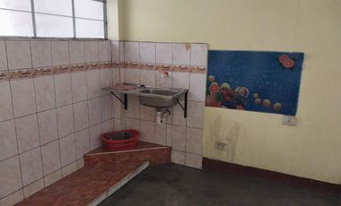 VENTA CASA ATE CON LOCAL COMERCIAL LA ESPERANZA