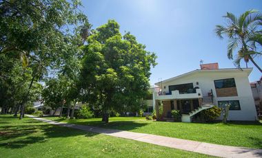 Amplia Casa Privada en el Campo de Golf El Cid a la Venta