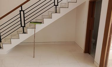New Minimalist House 6 meters Road Sesetan Denpasar
