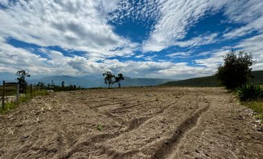 TERRENO DE VENTA EN SAN ANTONIO DE PICHINCHA