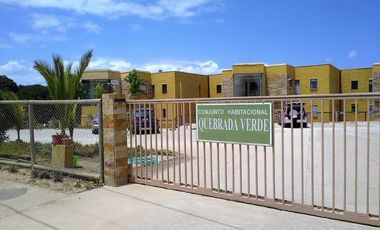 SE VENDE DEPTO en exclusivo Condominio Quebrada Norte, Algarrobo.