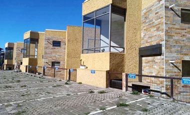 SE VENDE DEPTO en exclusivo Condominio Quebrada Norte, Algarrobo.