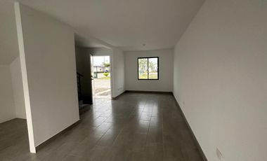 Casa en venta, sector La Aurora en Urb. valle norte