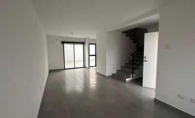 Casa en venta, sector La Aurora en Urb. valle norte