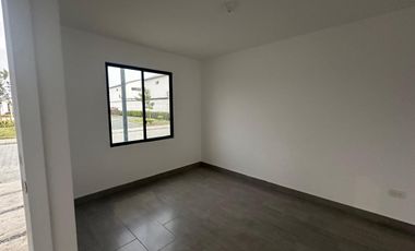 Casa en venta, sector La Aurora en Urb. valle norte