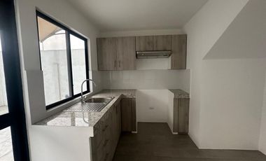 Casa en venta, sector La Aurora en Urb. valle norte