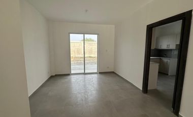 Casa en venta en Porton del Rio, cerca del colegio Torremar