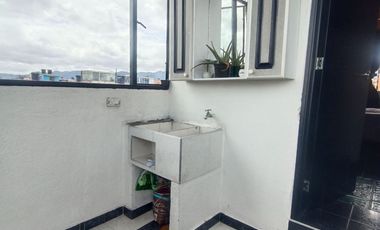 FAMILIA NUMEROSA CASA AMPLIA EN VENTA BARRIO CASA LINDA TUNAL