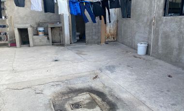 LOCAL COMERCIAL PROPIO PARA BODEGA EN ESQUINA.