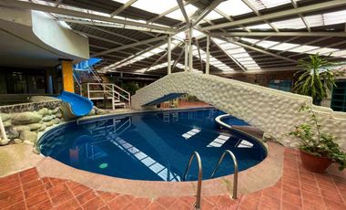 VENTA  HOTEL, RESTAURANT / BAÑOS DE AGUA SANTA - SECTOR RÍO VERDE