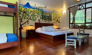 VENTA  HOTEL, RESTAURANT / BAÑOS DE AGUA SANTA - SECTOR RÍO VERDE