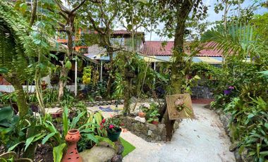 VENTA  HOTEL, RESTAURANT / BAÑOS DE AGUA SANTA - SECTOR RÍO VERDE