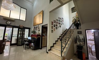Dijual Rumah 2 Lantai di Taman Alfa Indah , Pesanggrahan Jakarta Selatan