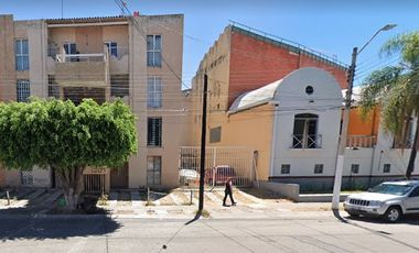 Hermoso Departamento AMUEBLADO 2 Recamaras frente a parque , por Av Tepeyac y  Av Patria,  frente a parque