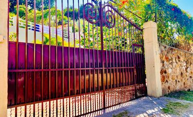 CASA CON ALBERCA EN MORELOS ESCRITURADA A CREDITO AMUEBLADA , JOJUTLA , TEQUESQUITENGO ,  TEHUIXTLA , INFONAVIT ,  INVERSION , RENTA FIN DE SEMANA