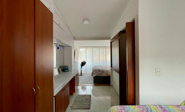 Extraordinaria casa remodelada y ampliada en la Avenida Sur con 4 alcoba y 4 baños. Mercasa. Pereira