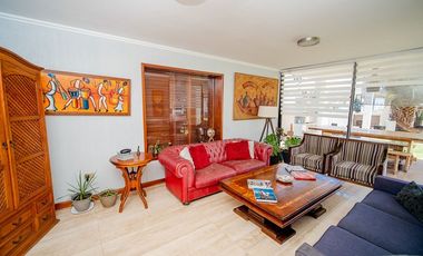 SE VENDE CASA EN CALLE PADRE HURTADO, SECTOR SUR.