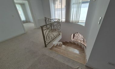 De venta en CUMBAYA - LA PRIMAVERA. Espectacular casa de 5 dormitorios.