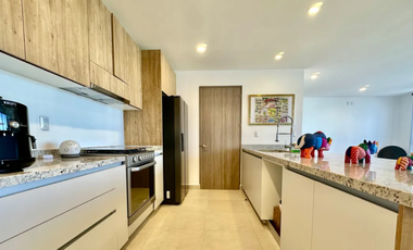 Departamento enfrente de Plaza Paseo, Querétaro