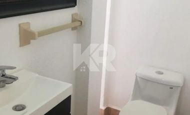 Oficina Céntrica de 40 m en Renta en $6,500 Mxn