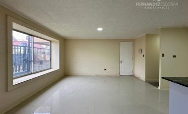 LOS ANDES - VENDE CASA DE DOS PISOS 5D 4B 2E - VILLA LOS PORTONES