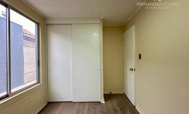 LOS ANDES - VENDE CASA DE DOS PISOS 5D 4B 2E - VILLA LOS PORTONES