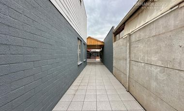 LOS ANDES - VENDE CASA DE DOS PISOS 5D 4B 2E - VILLA LOS PORTONES