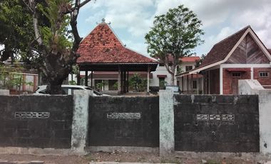 Jual Villa homestay dekat stasiun lempuyangan kota Jogjakarta