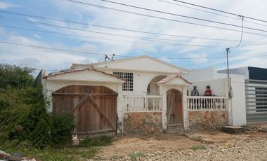 CASA EN VENTA EN SALINAS, PUERTA DEL SOL FASE 2, SALINAS, LIBERTAD, ECUADOR
