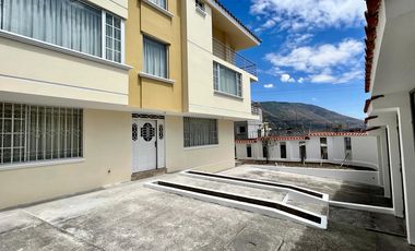 CASA DE VENTA A ESTRENAR EN CARCELÉN
