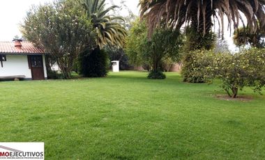 Espectacular Quinta dentro de la Lotización San Francisco de Pifo.