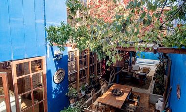 SE VENDE HERMOSA CASA EN SECTOR SUR DE LA CIUDAD.