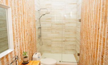 SE VENDE HERMOSA CASA EN SECTOR SUR DE LA CIUDAD.