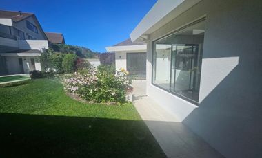 BROKER JARDIN ESPECTACULAR PROPIEDAD 4D-5B-SALA ESTAR- DEPENDENCIAS