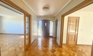 BROKER JARDIN ESPECTACULAR PROPIEDAD 4D-5B-SALA ESTAR- DEPENDENCIAS