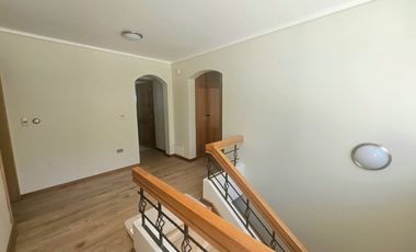 BROKER JARDIN ESPECTACULAR PROPIEDAD 4D-5B-SALA ESTAR- DEPENDENCIAS