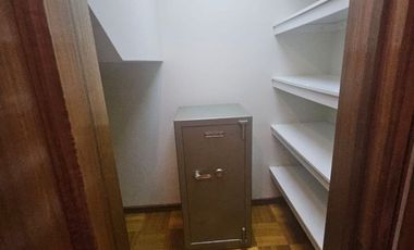 BROKER JARDIN ESPECTACULAR PROPIEDAD 4D-5B-SALA ESTAR- DEPENDENCIAS