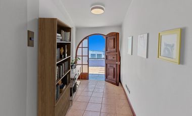 SE VENDE HERMOSA CASA EN SECTOR SUR.