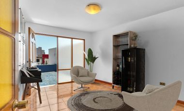 SE VENDE HERMOSA CASA EN SECTOR SUR.