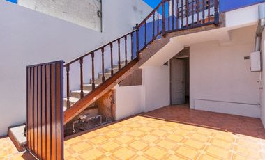 SE VENDE HERMOSA CASA EN SECTOR SUR.