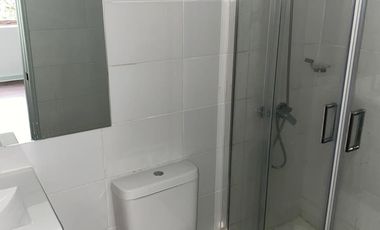 Depto en arriendo, con est., 2 dgas, vista despejada, piso Lomas  de Reloncaví.