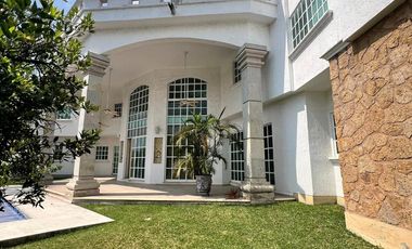 Residencia en lomas de cocoyoc morelos