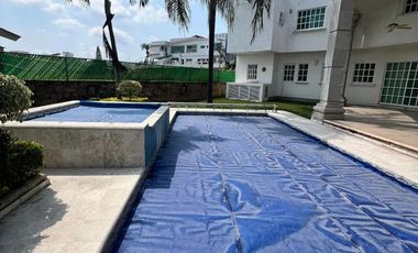 Residencia en lomas de cocoyoc morelos