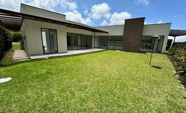 CASA EN LA FLORIDA! “Un solo nivel”