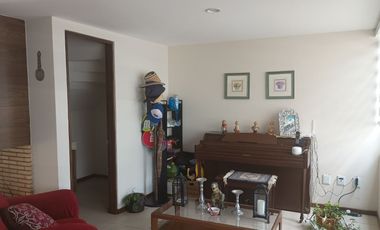 🌟🏡 ¡Residencia en Lomas Virreyes, Calimaya! 🌳🏠 Dos Niveles | 3 Recámaras 🛏️ | 2 Estacionamientos 🚗 |  Jardín y Asador